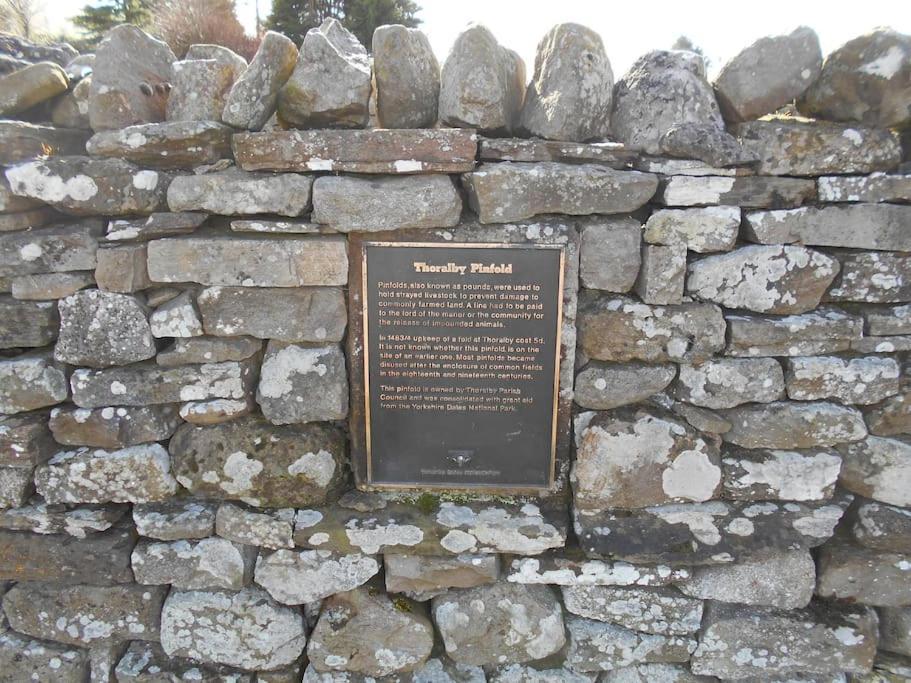 The Granary, Old Corn Mill, Yorkshire Dales West Burton Exterior foto